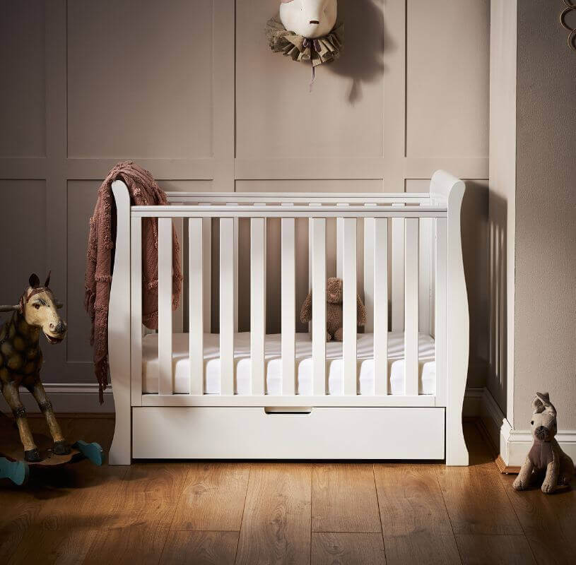 Obaby Stamford Space Saver Sleigh Cot