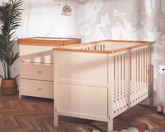 Obaby Cashmere Evie Cot Bed 2 Piece Set - Bedroom View