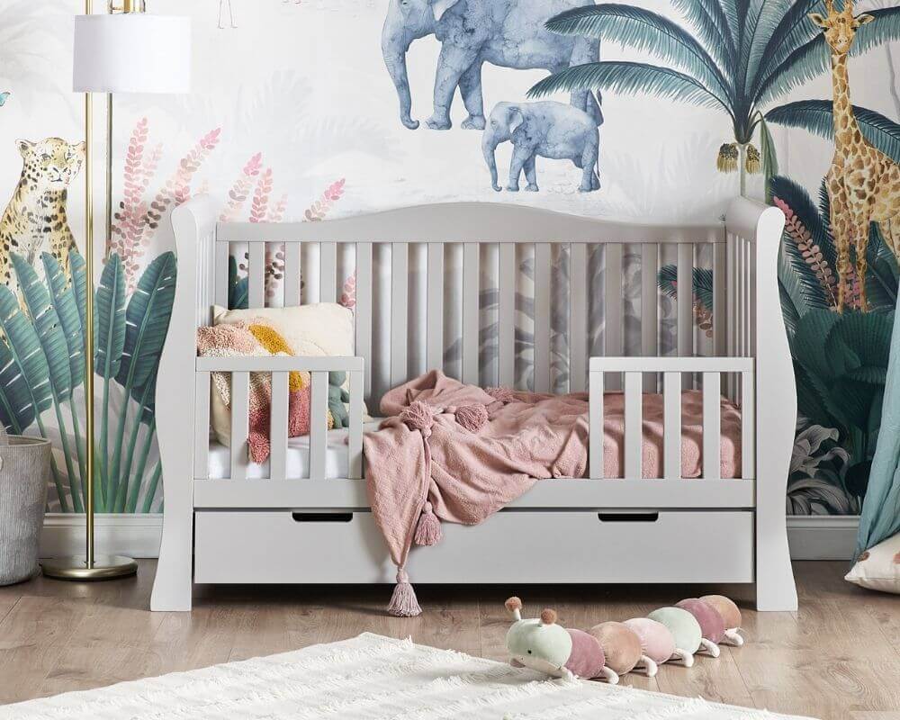 Obaby stamford luxe cot bed hotsell