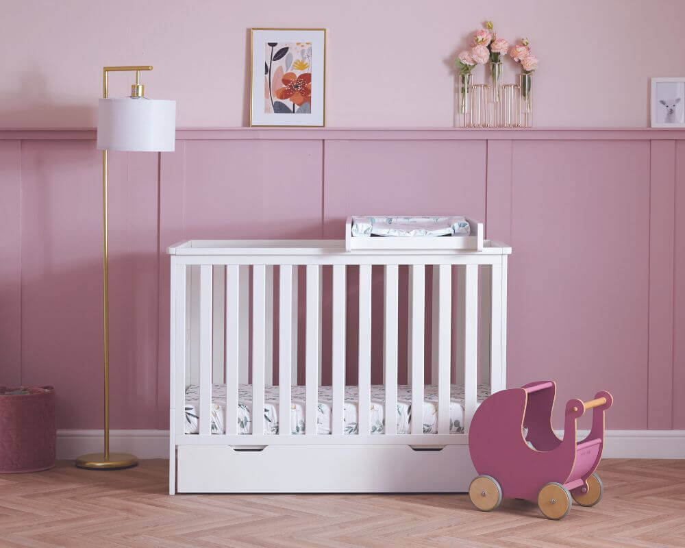 Obaby White Evie Mini Cot Bed - Bedroom View