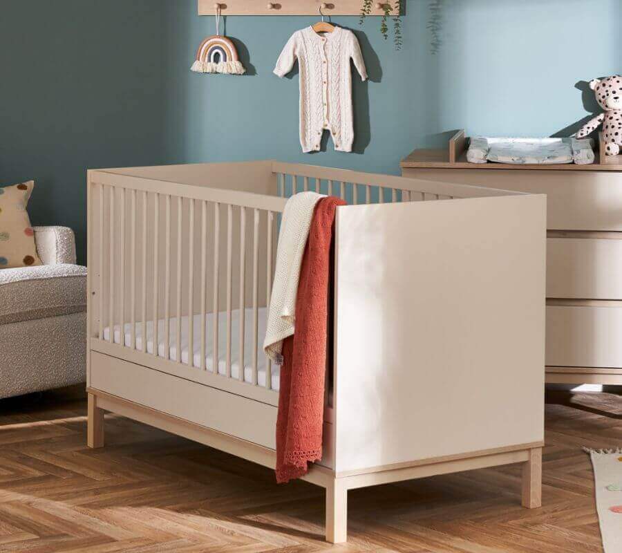 Obaby Astrid 2 Piece Room Cot Bed Set