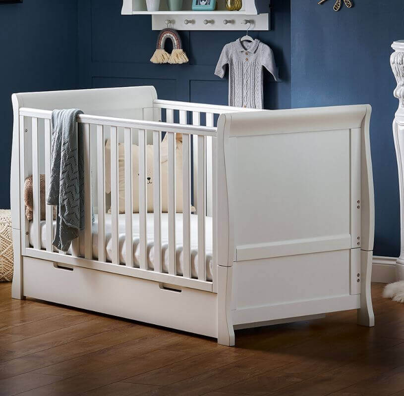 Obaby Stamford Classic Cot Bed - White - Bedroom Setting